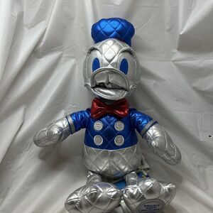Disney Special Edition Donald Duck 85 Years Silver NWT New